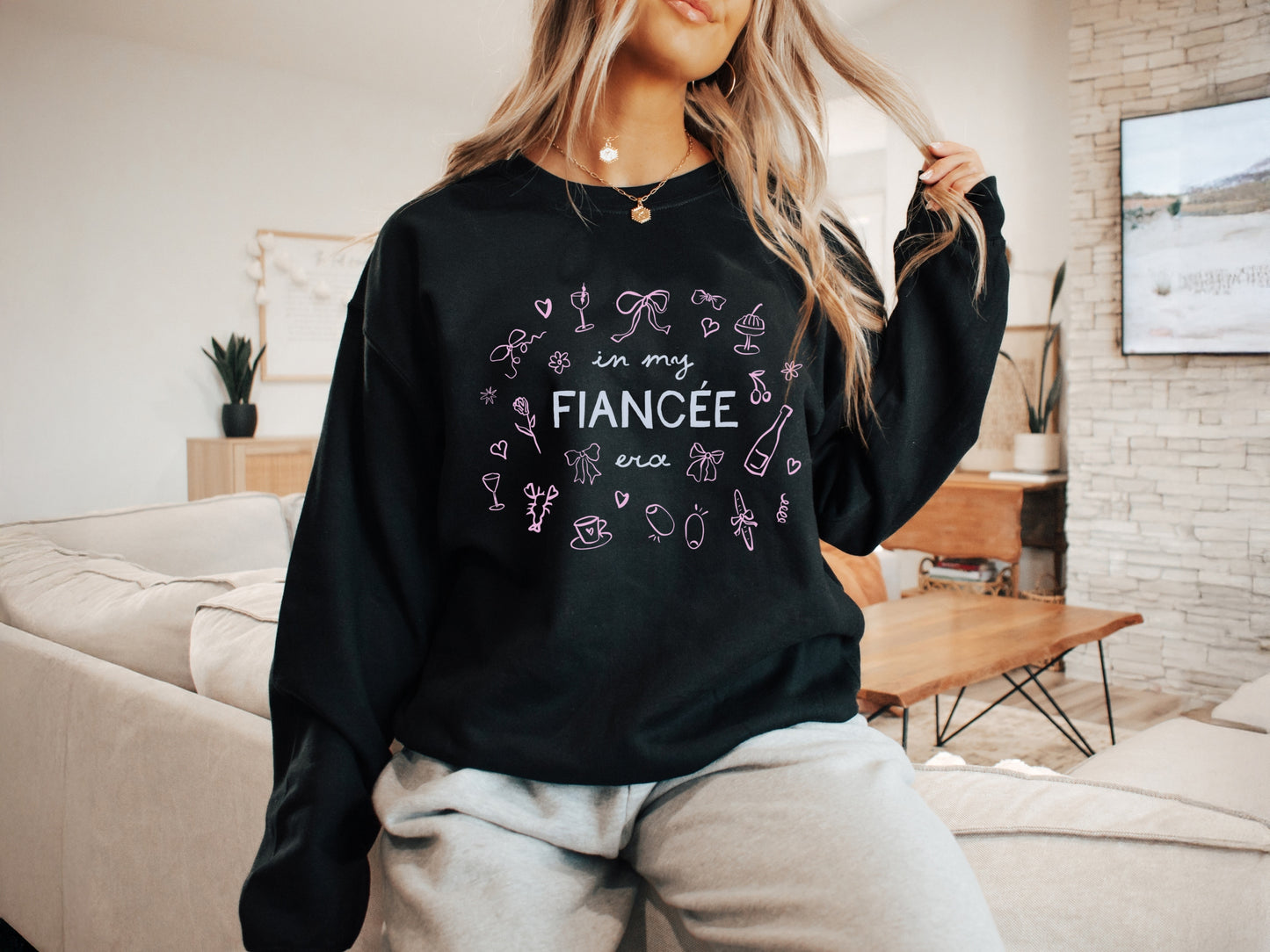 In My Fiancée Era Crewneck Multicolor